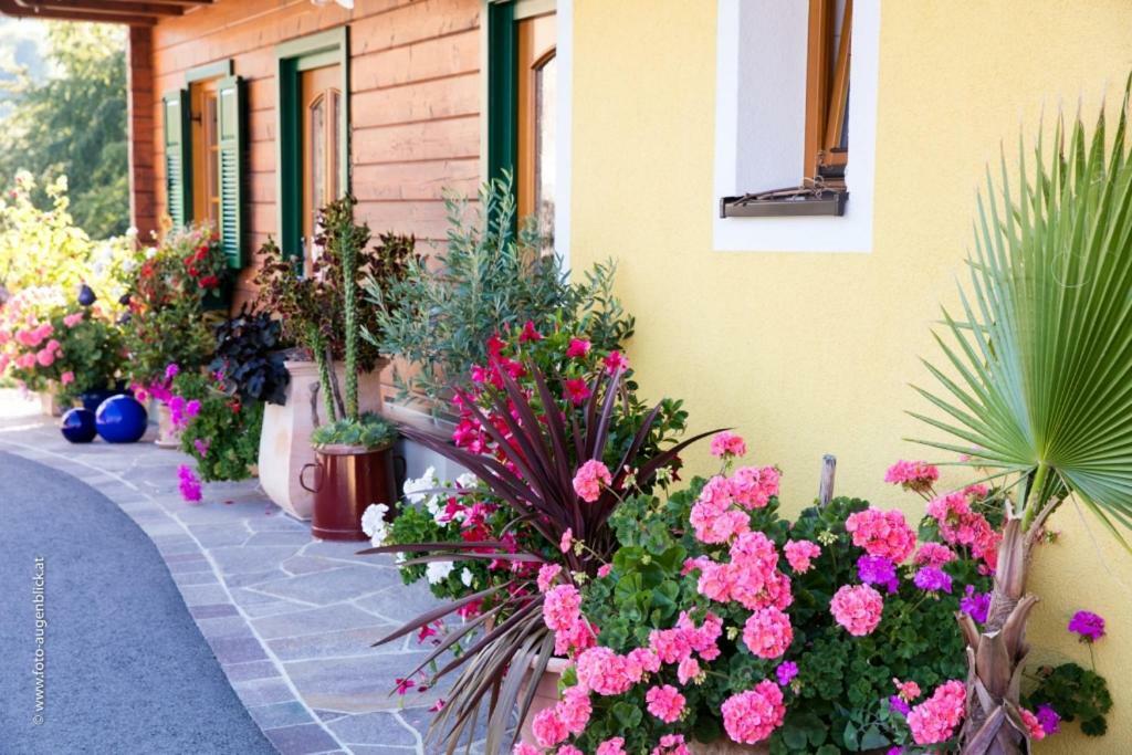 Weingut- Gaestezimmer Marko Лейтшах Екстериор снимка